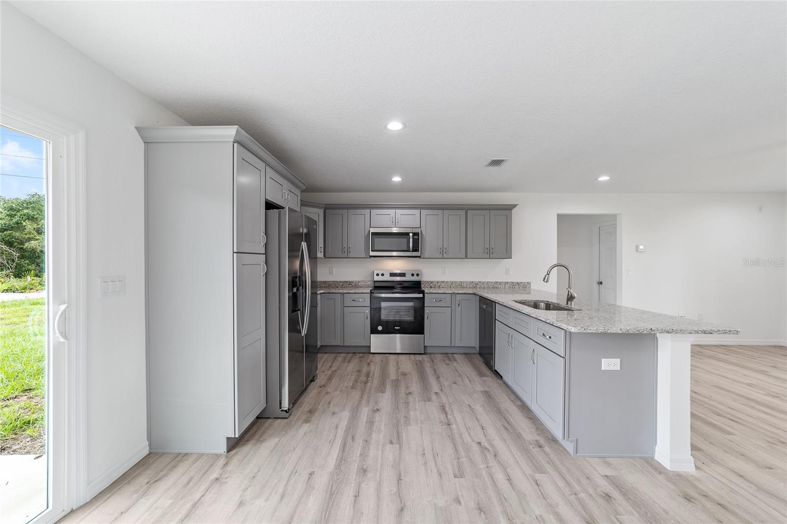 315 FISHER RD, OCKLAWAHA, FL, 32179