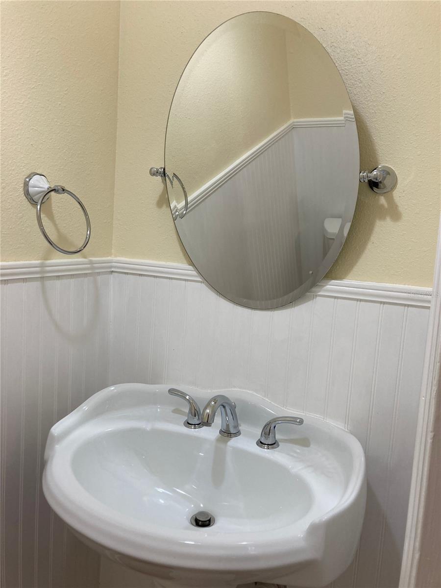 1734 MILL RUN CIR, TAMPA, FL, 33613