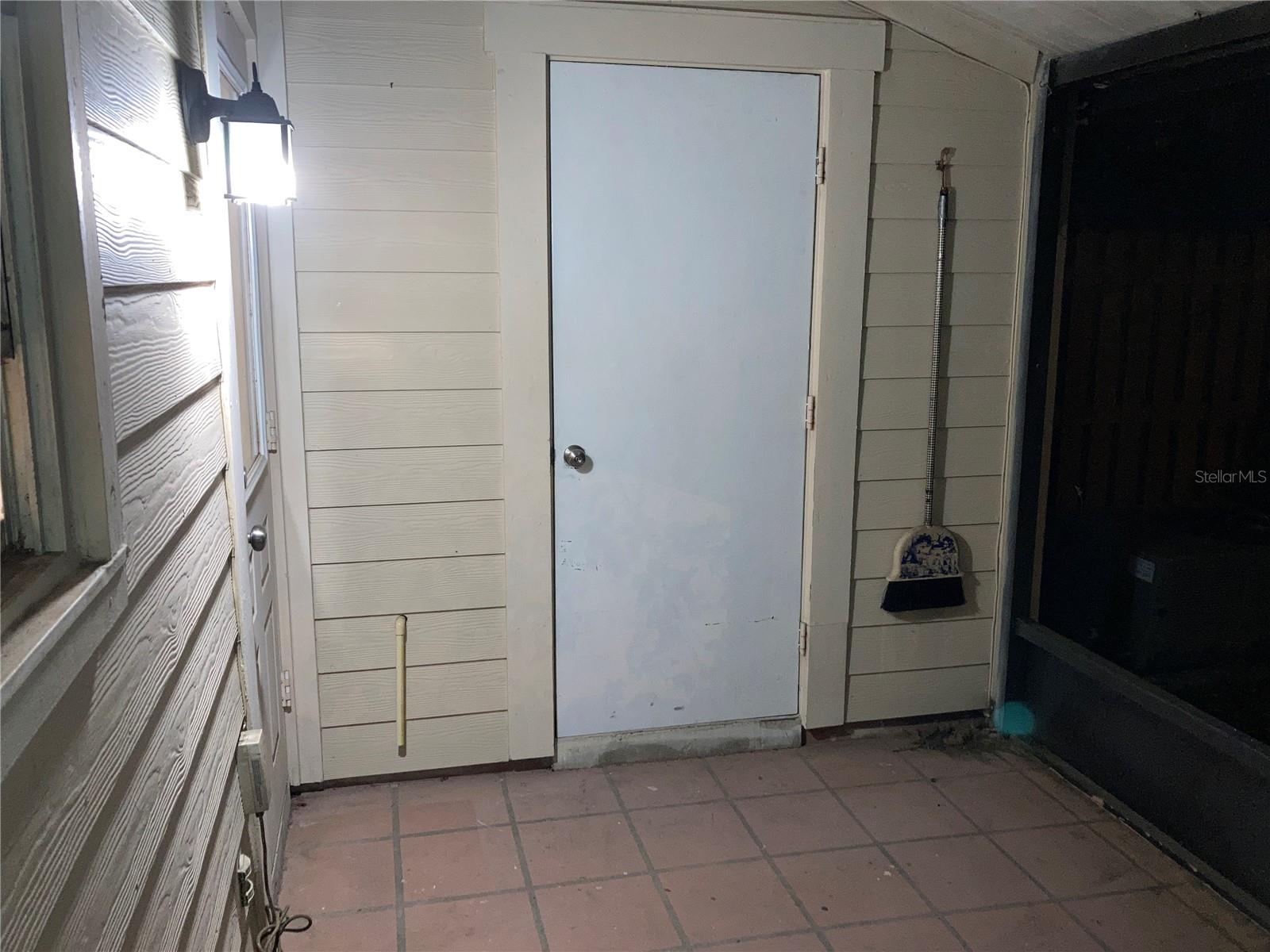 1734 MILL RUN CIR, TAMPA, FL, 33613