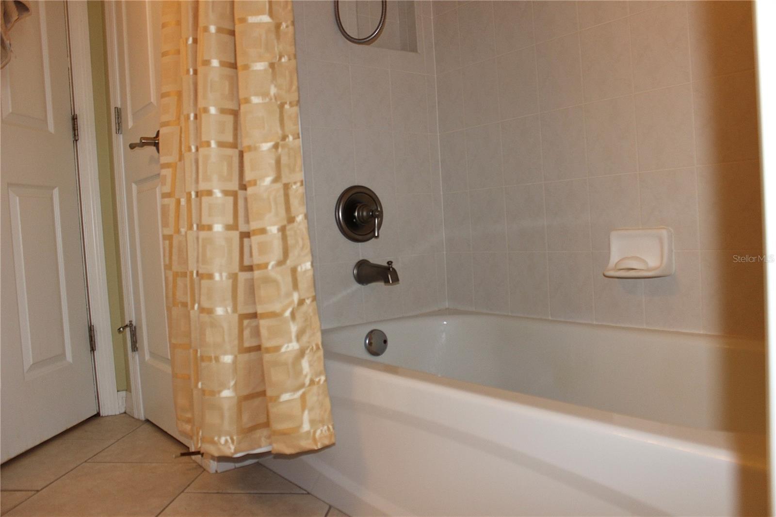 406 PETREL TRL, BRADENTON, FL, 34212