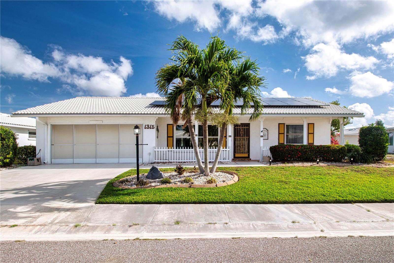 1315 BOTTLEBRUSH DR, BRADENTON, FL, 34208