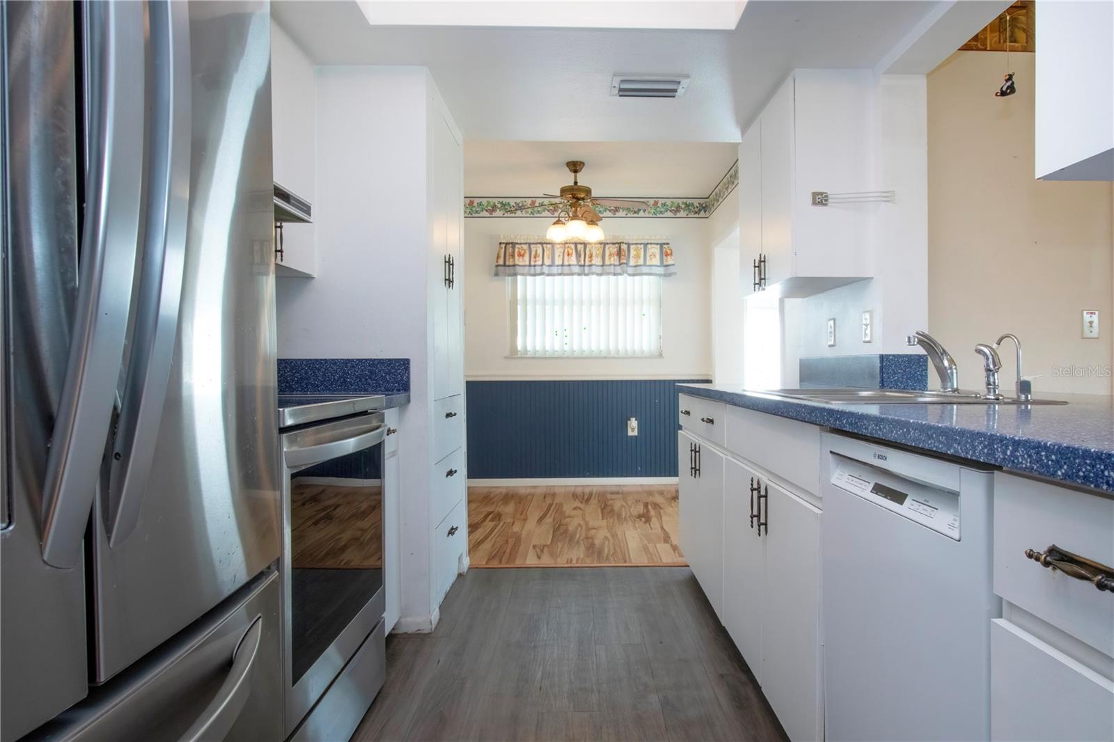 1315 BOTTLEBRUSH DR, BRADENTON, FL, 34208