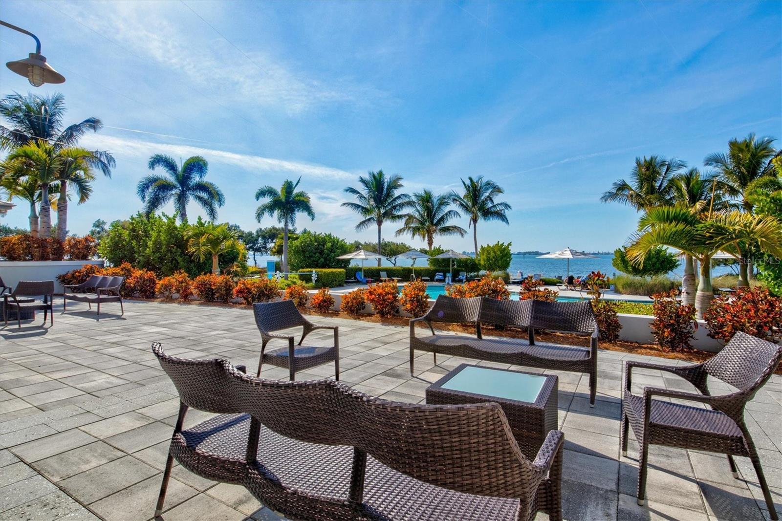 319 COMPASS POINT DR #201, BRADENTON, FL, 34209