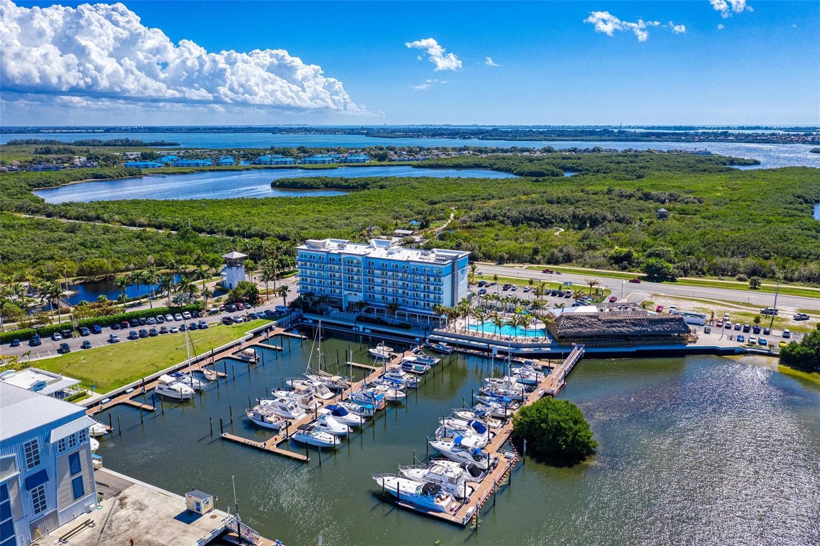 319 COMPASS POINT DR #201, BRADENTON, FL, 34209