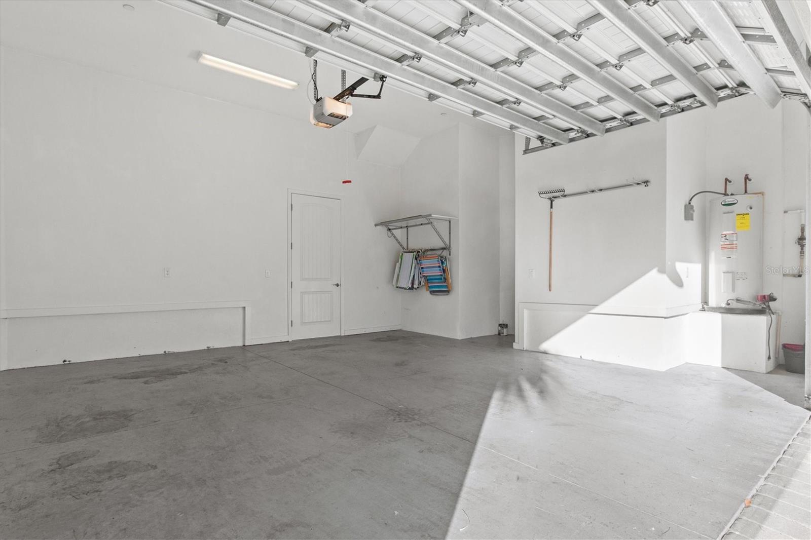 319 COMPASS POINT DR #201, BRADENTON, FL, 34209