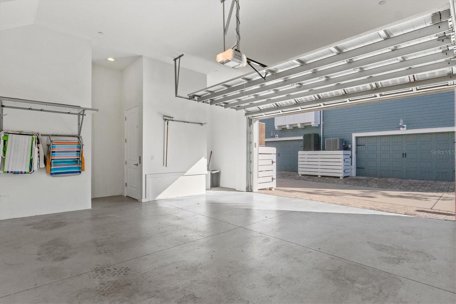 319 COMPASS POINT DR #201, BRADENTON, FL, 34209