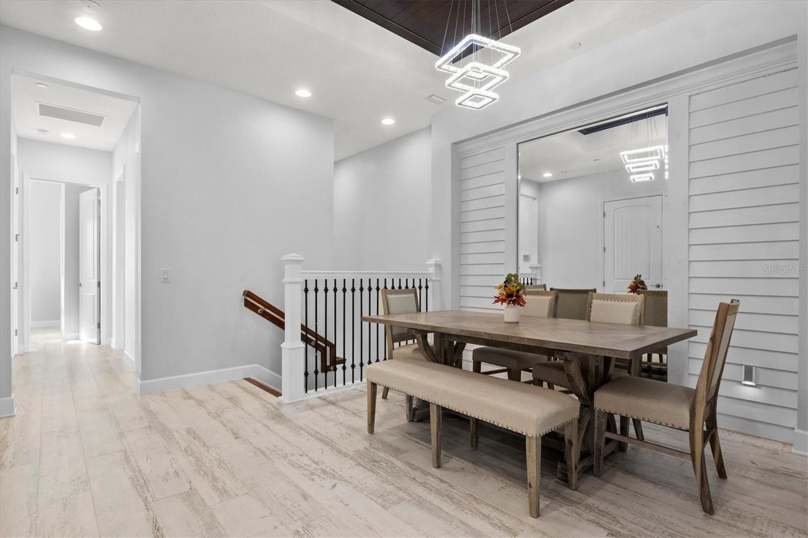 319 COMPASS POINT DR #201, BRADENTON, FL, 34209