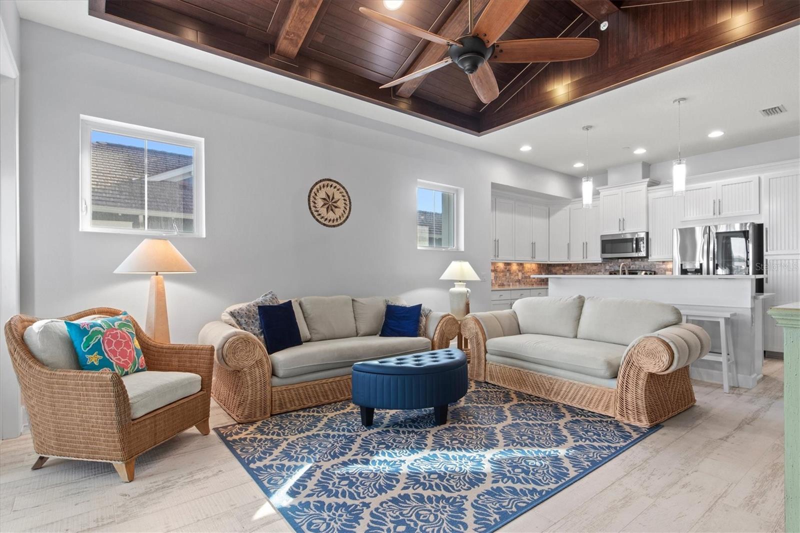 319 COMPASS POINT DR #201, BRADENTON, FL, 34209