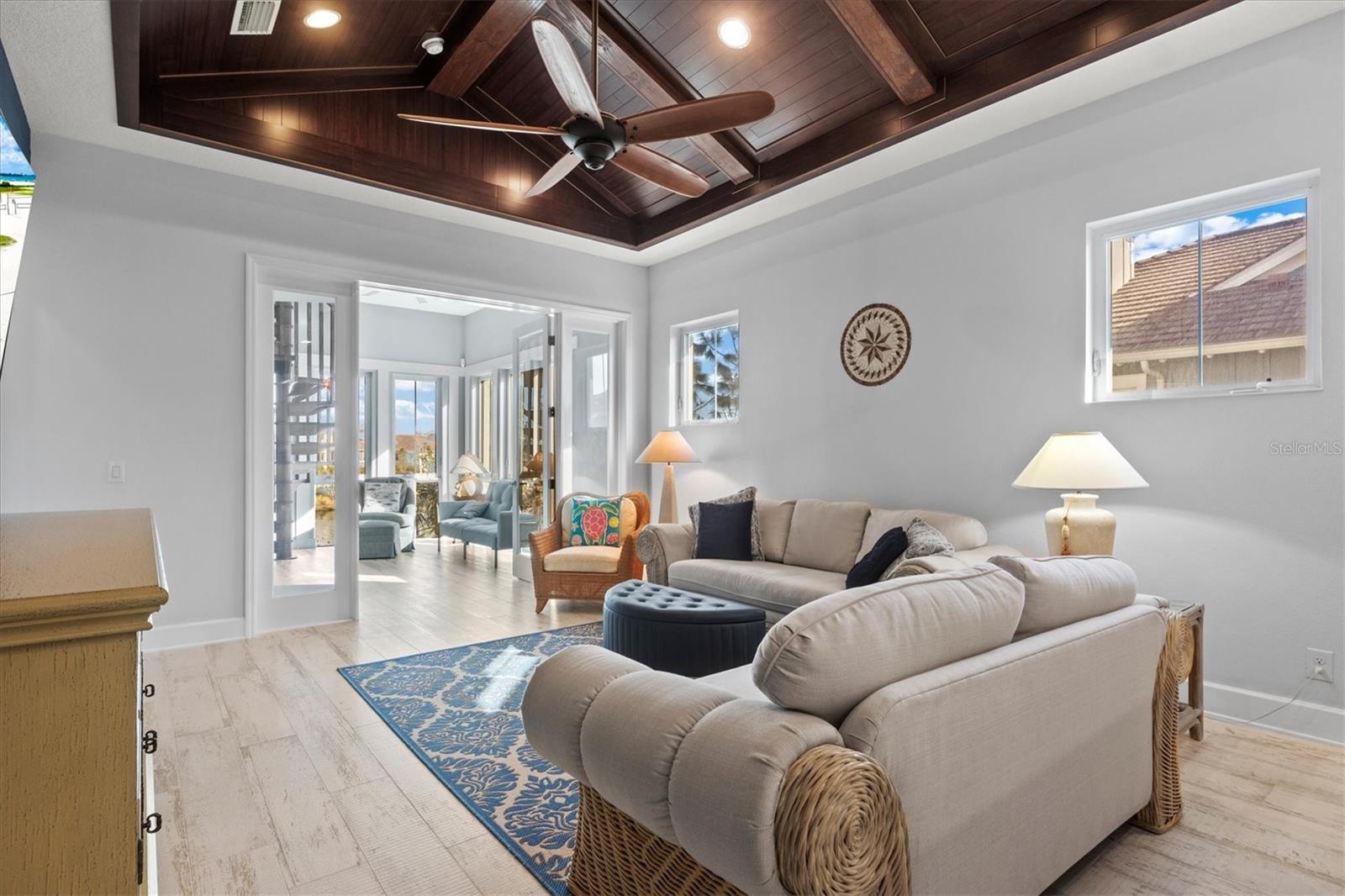 319 COMPASS POINT DR #201, BRADENTON, FL, 34209