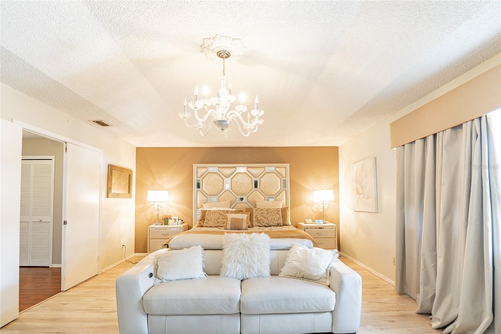 1409 WOOD VIOLET DR, ORLANDO, FL, 32824