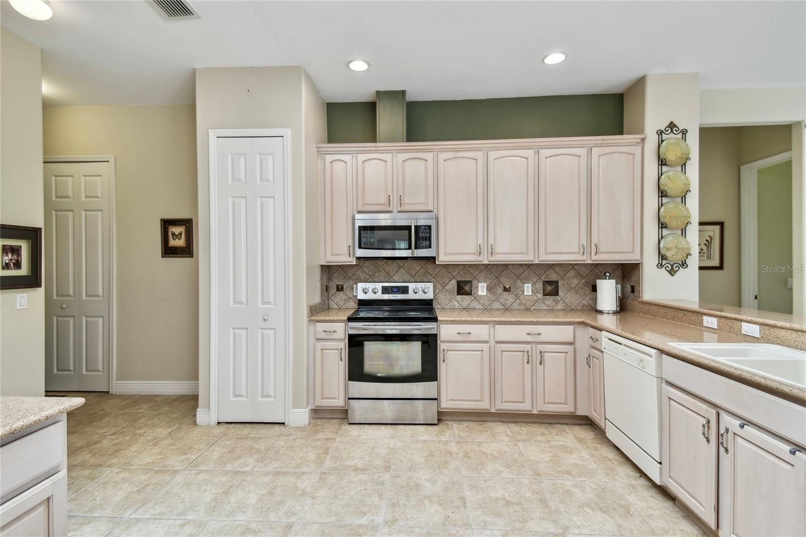 738 VOLTERRA BLVD, POINCIANA, FL, 34759