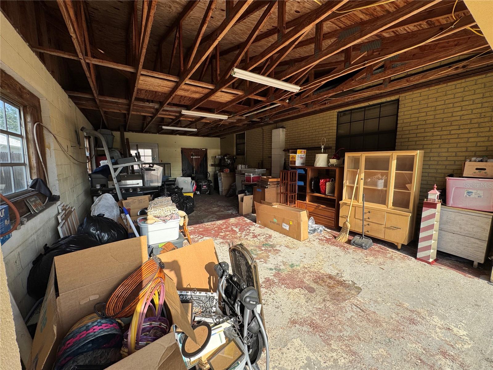 1221 PERKINS RD, ORLANDO, FL, 32809