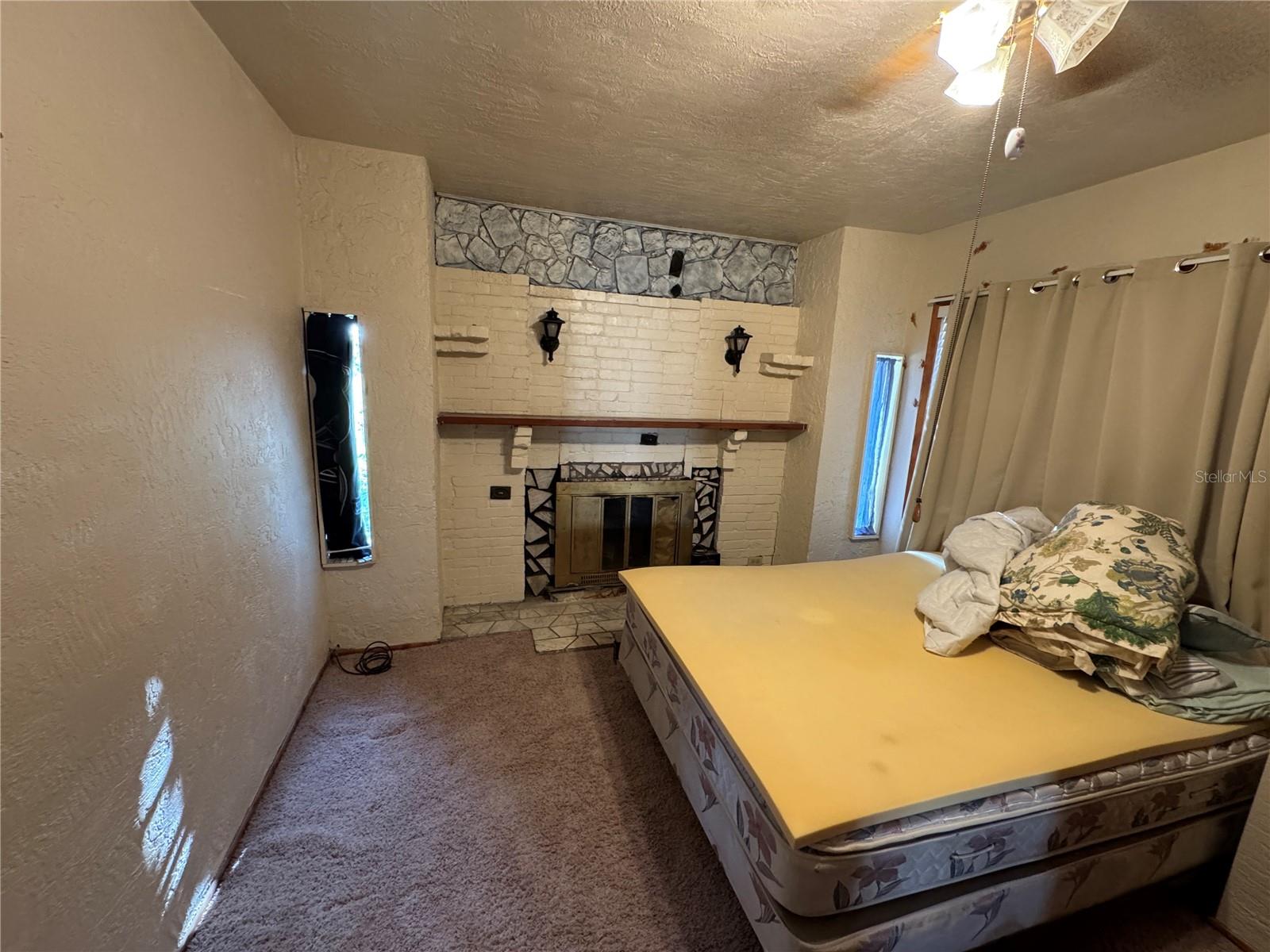 1221 PERKINS RD, ORLANDO, FL, 32809