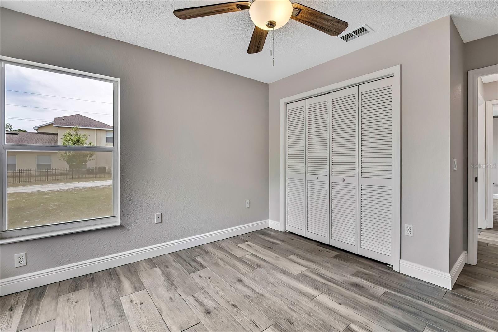 11379 FLOWER AVE, WEEKI WACHEE, FL, 34613