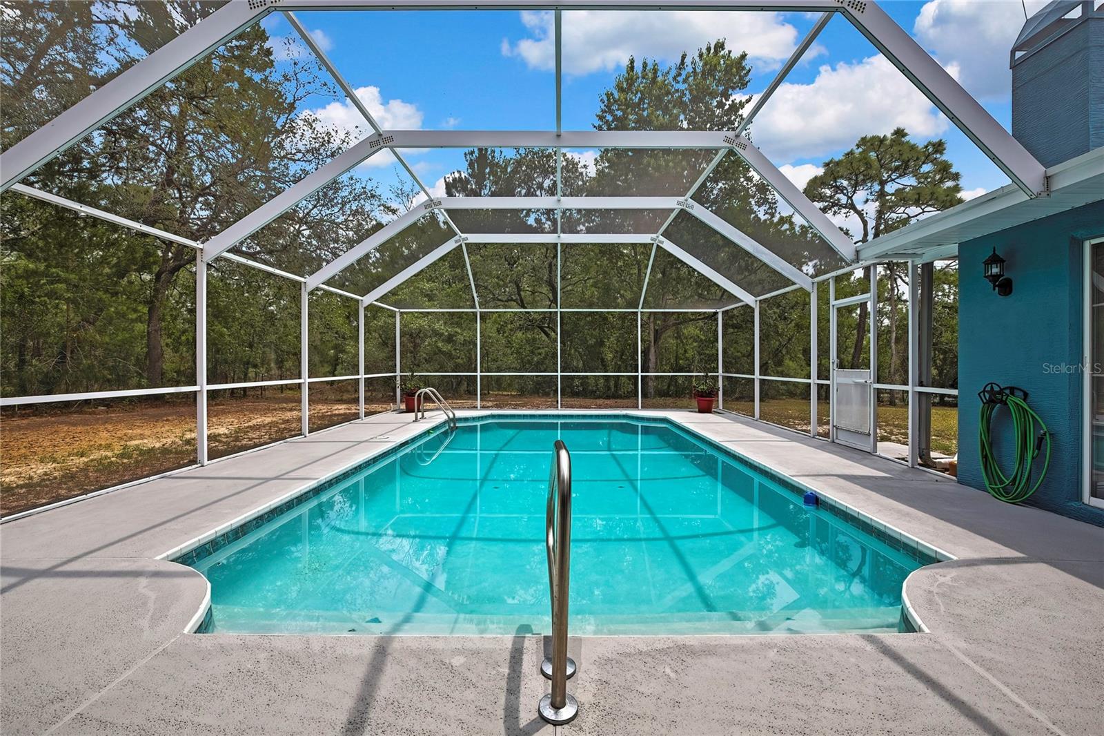 11379 FLOWER AVE, WEEKI WACHEE, FL, 34613