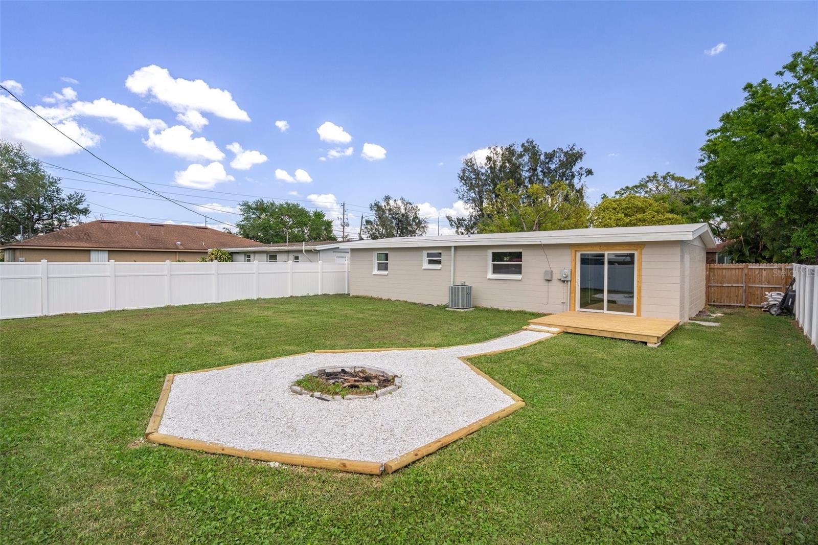 8954 67TH ST N, PINELLAS PARK, FL, 33782