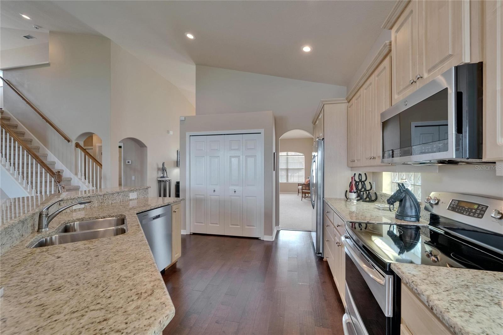 3450 TURNBERRY DR, LAKELAND, FL, 33803