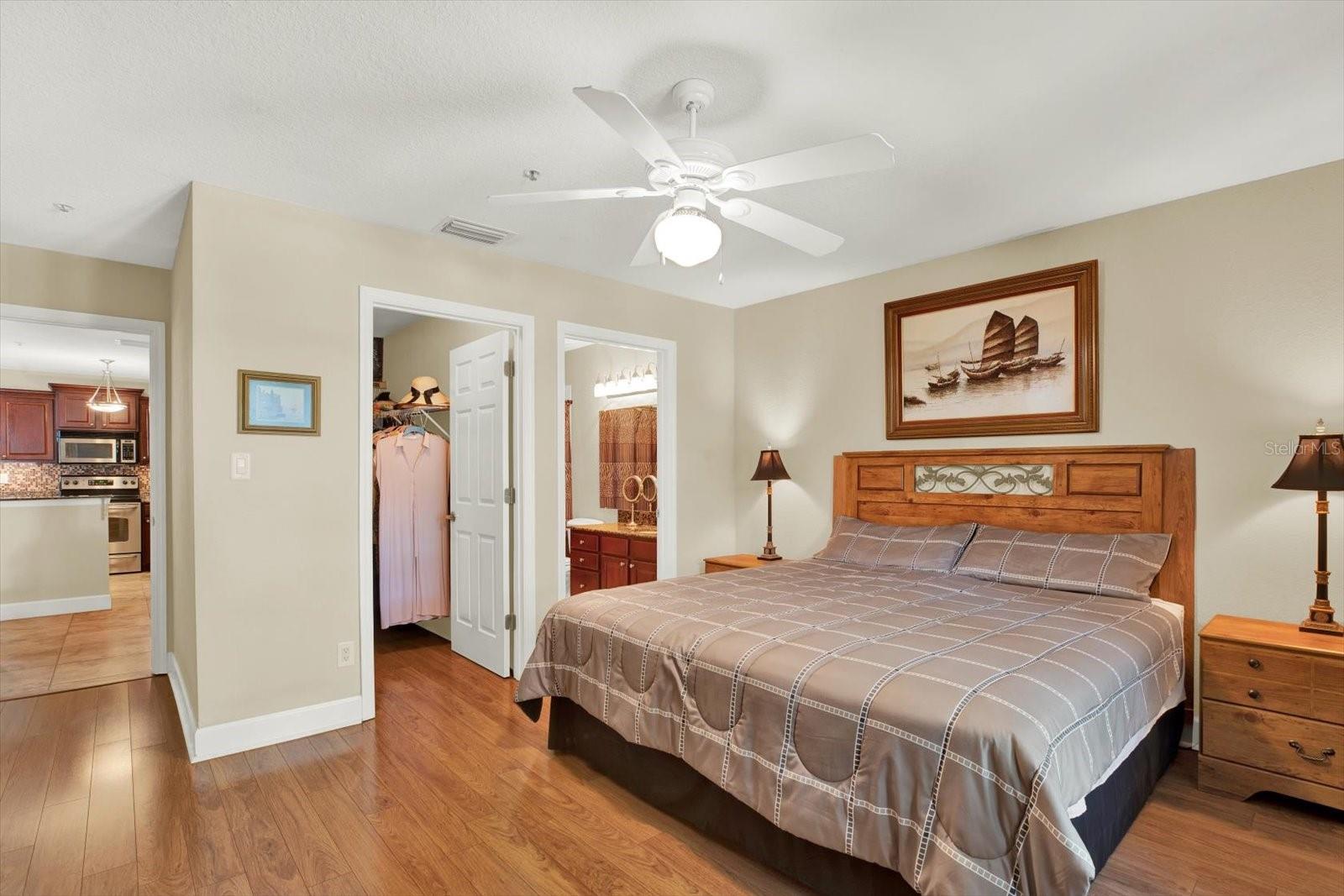 4002 CROCKERS LAKE BLVD #128, SARASOTA, FL, 34238