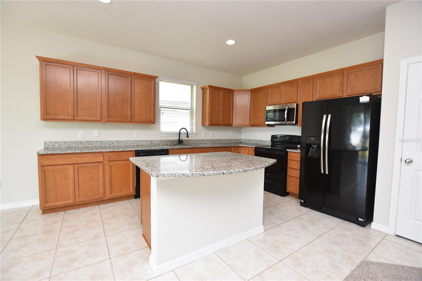 8914 HINSDALE HEIGHTS DR, POLK CITY, FL, 33868