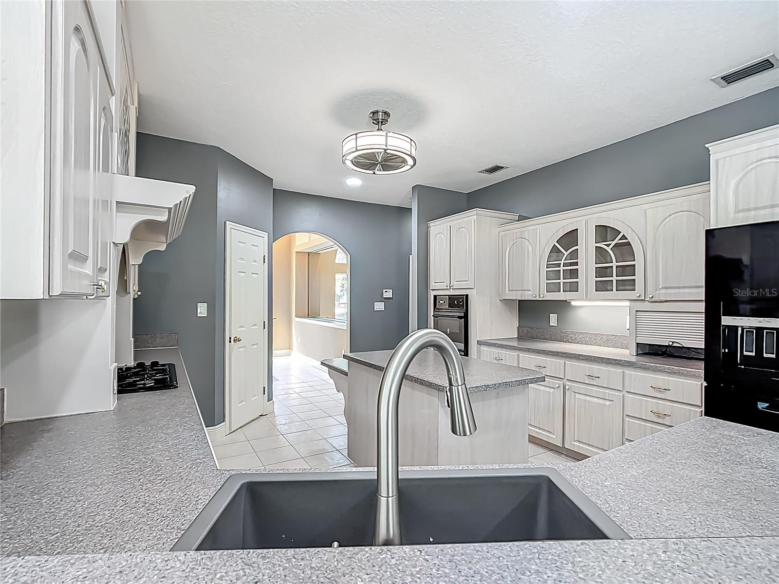 1406 CR 542G, BUSHNELL, FL, 33513