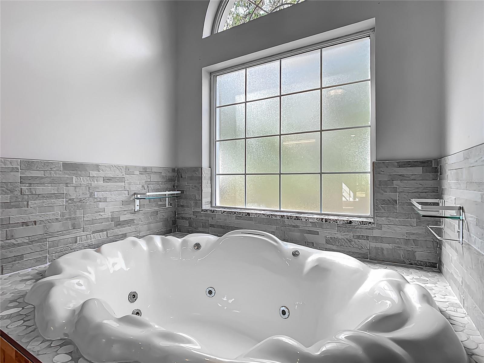 1406 CR 542G, BUSHNELL, FL, 33513