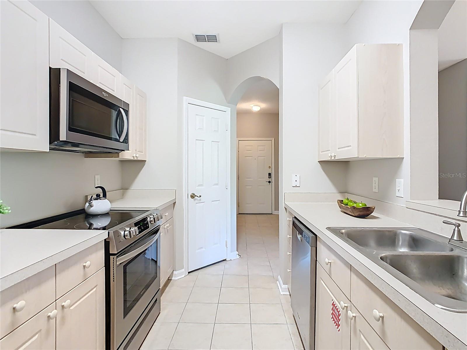2300 SILVER PALM DR #205, KISSIMMEE, FL, 34747