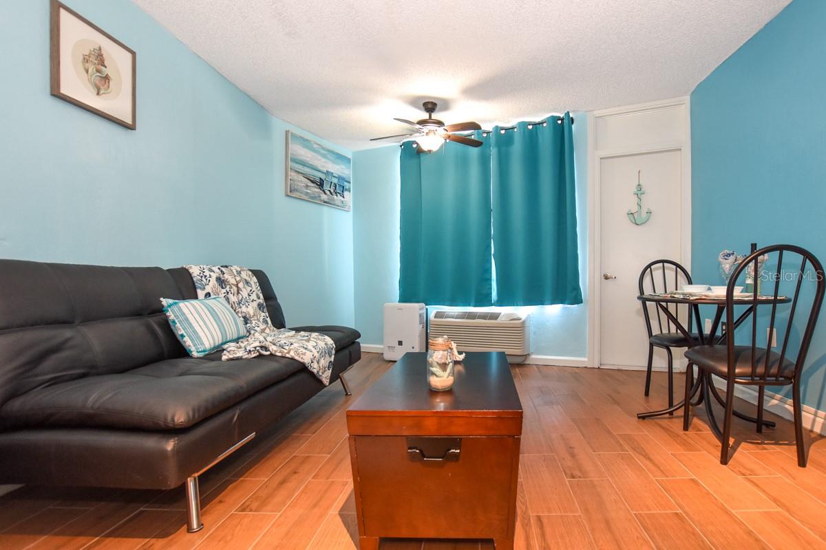 O6295665 Property Photo