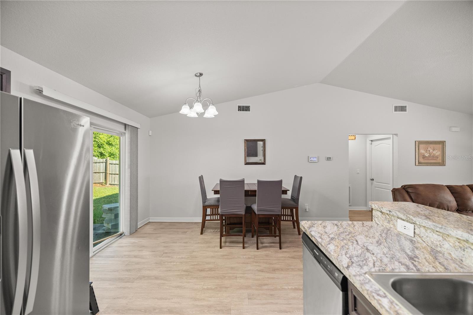 122 S ROOKS AVE, INVERNESS, FL, 34453