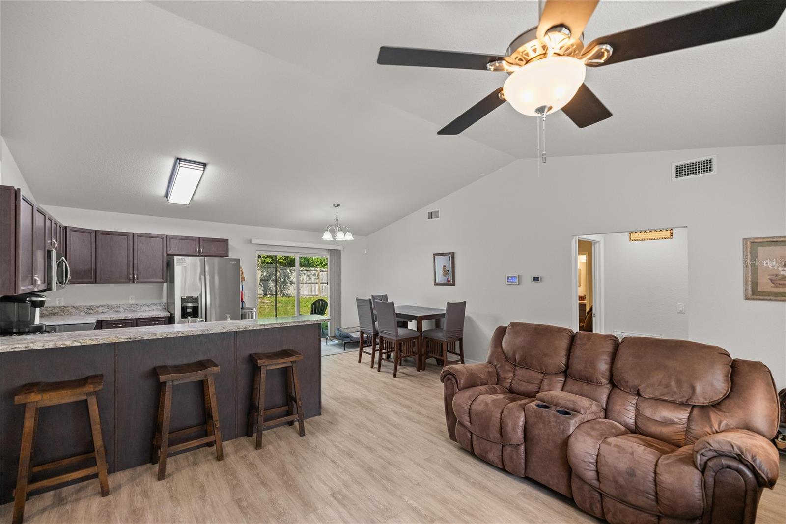 122 S ROOKS AVE, INVERNESS, FL, 34453