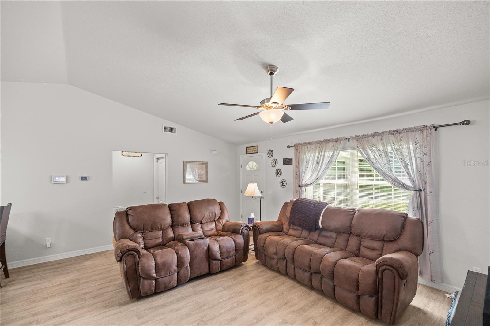 122 S ROOKS AVE, INVERNESS, FL, 34453