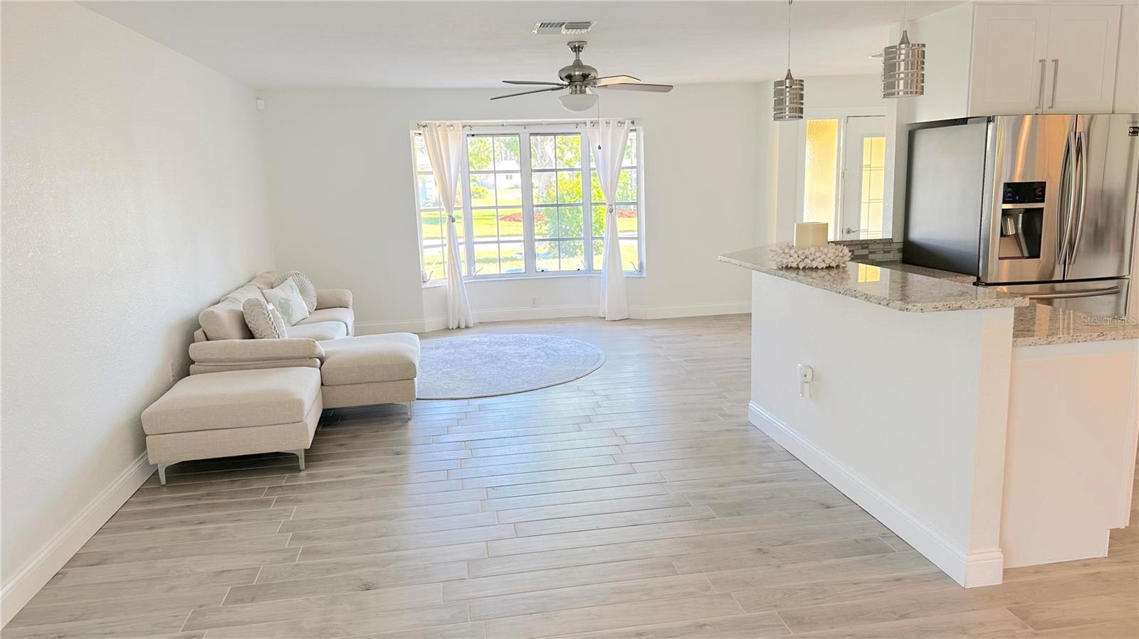 201 CHARDIN DR, NOKOMIS, FL, 34275