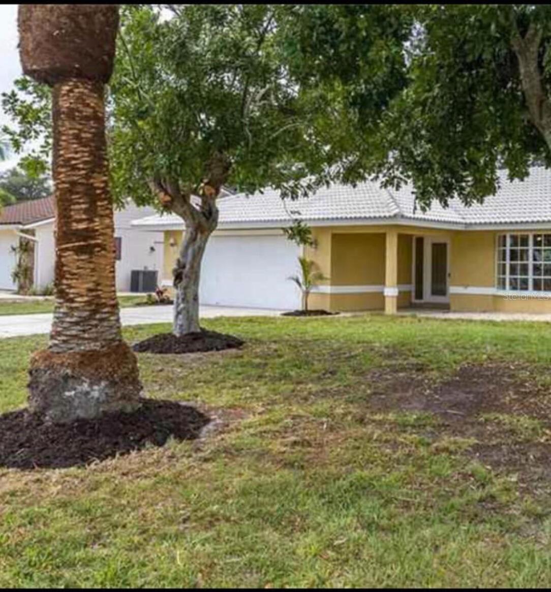 201 CHARDIN DR, NOKOMIS, FL, 34275