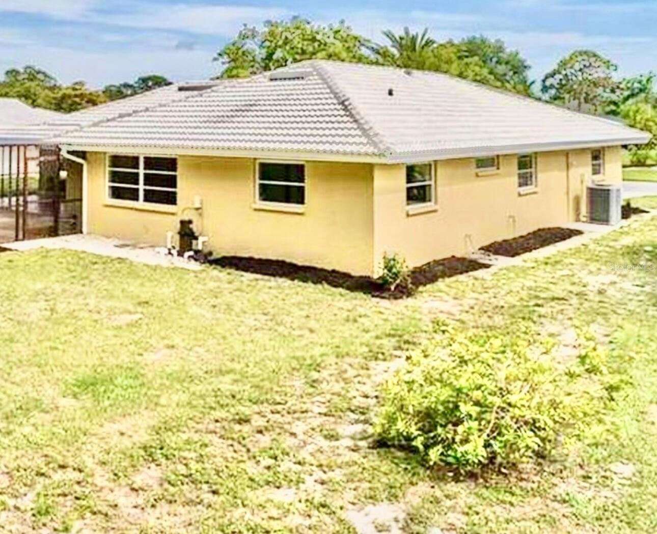 201 CHARDIN DR, NOKOMIS, FL, 34275