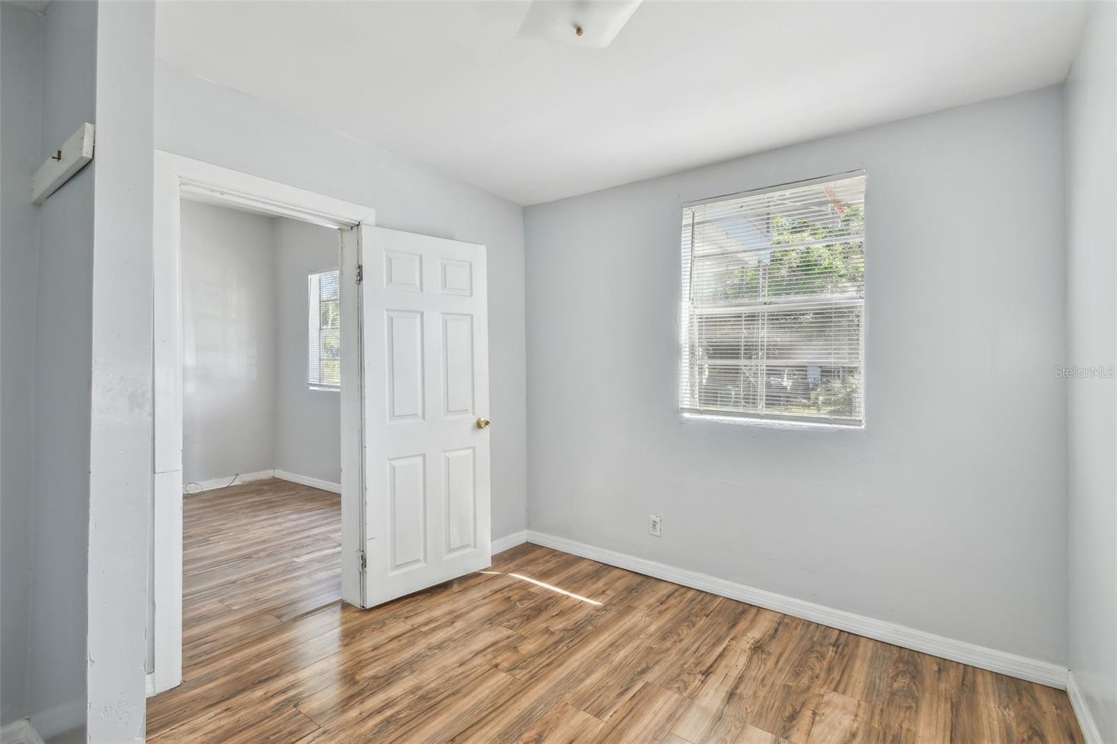 2119 W CHESTNUT ST, TAMPA, FL, 33607