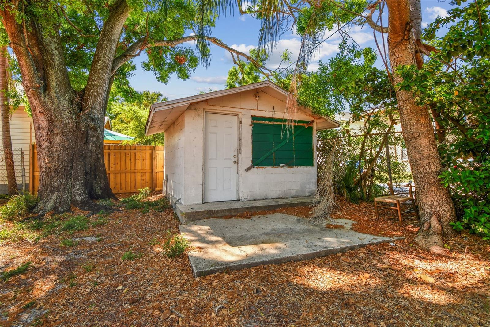 2119 W CHESTNUT ST, TAMPA, FL, 33607