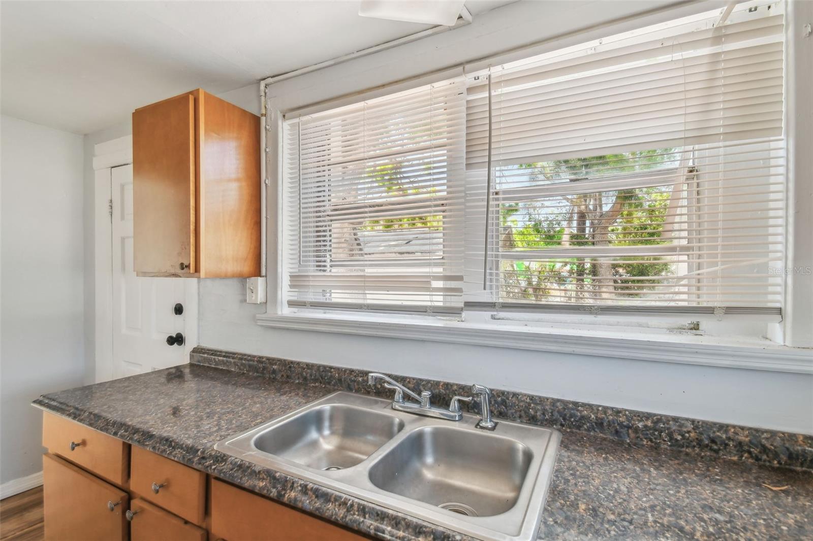 2119 W CHESTNUT ST, TAMPA, FL, 33607