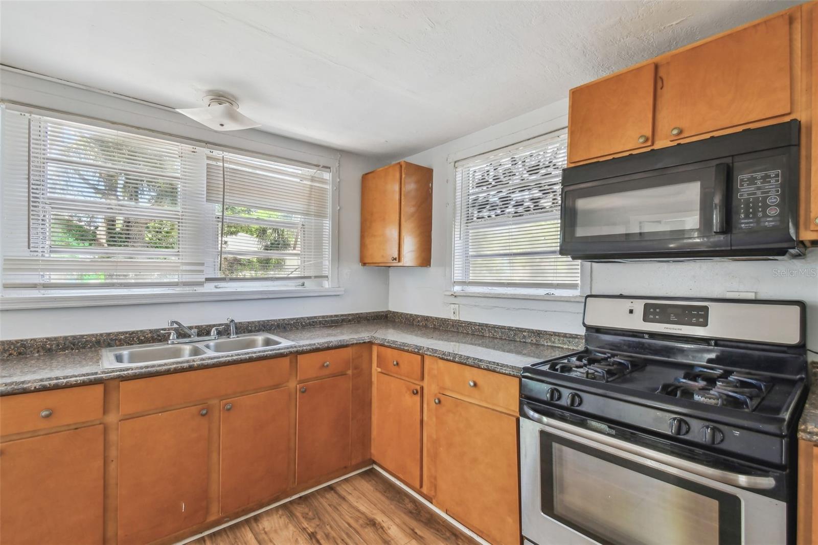 2119 W CHESTNUT ST, TAMPA, FL, 33607