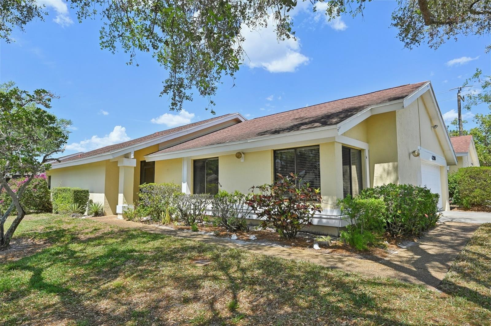 4203 CARRIAGE DR #27, SARASOTA, FL, 34241