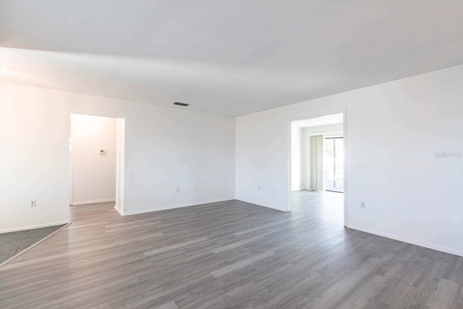 2905 23RD AVE W, BRADENTON, FL, 34205