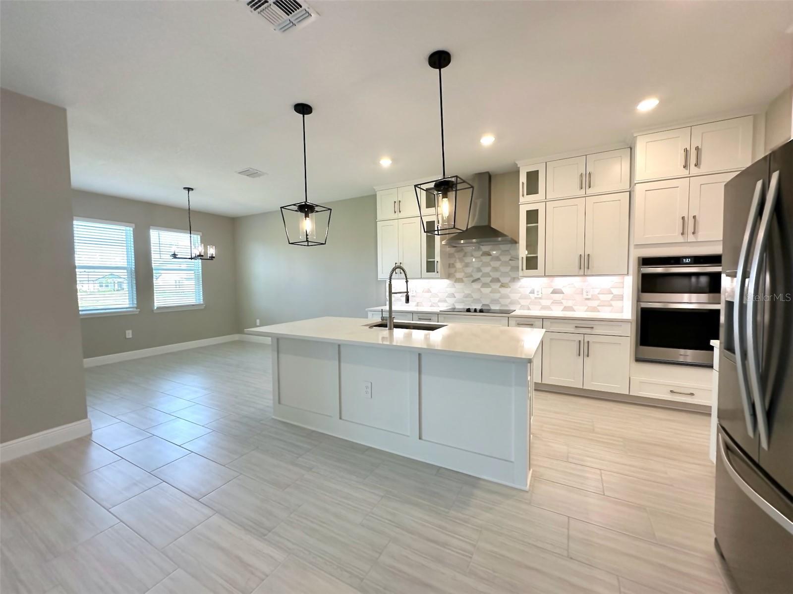 2133 DIVOT DR, DAYTONA BEACH, FL, 32124