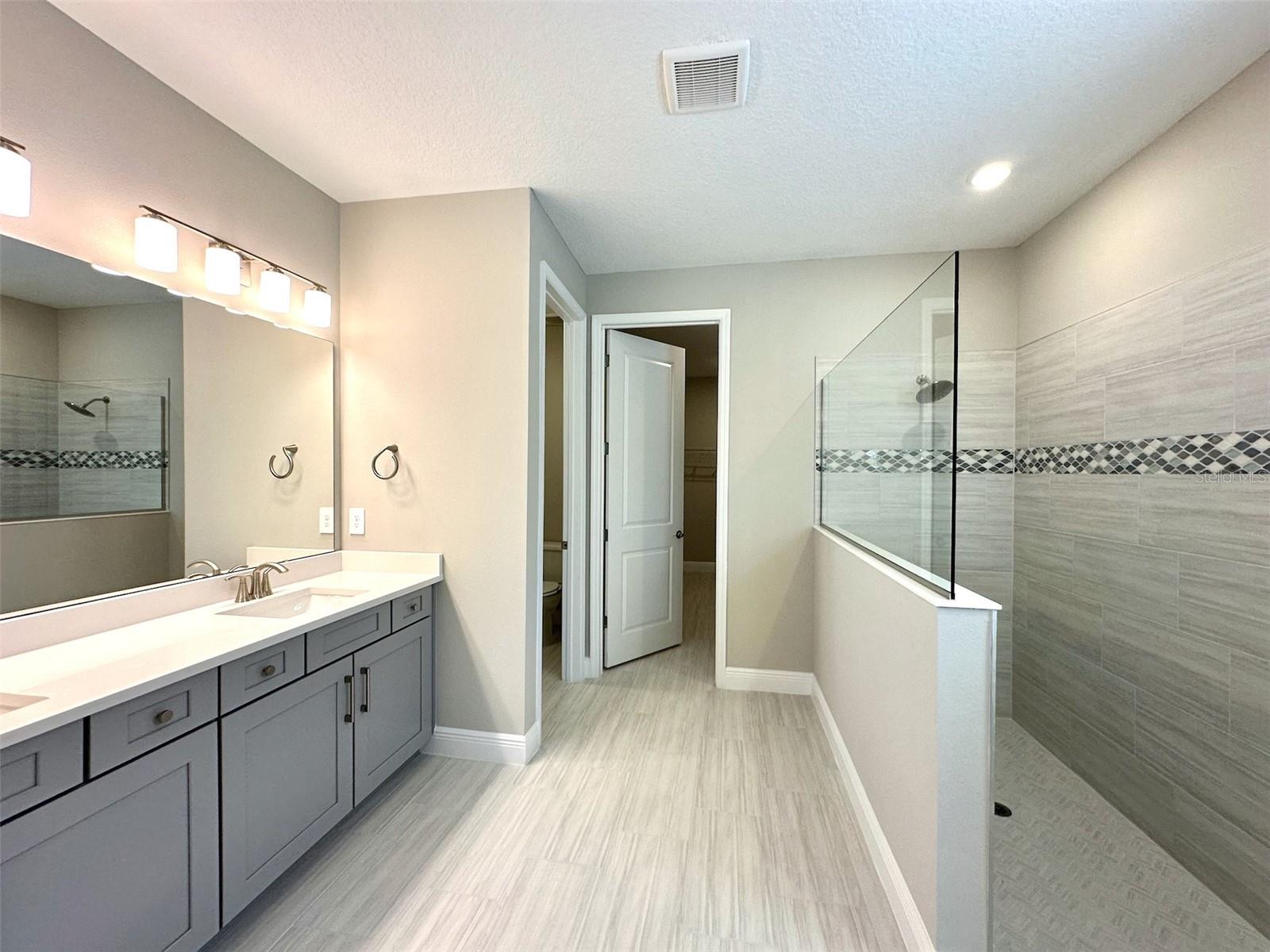 2133 DIVOT DR, DAYTONA BEACH, FL, 32124