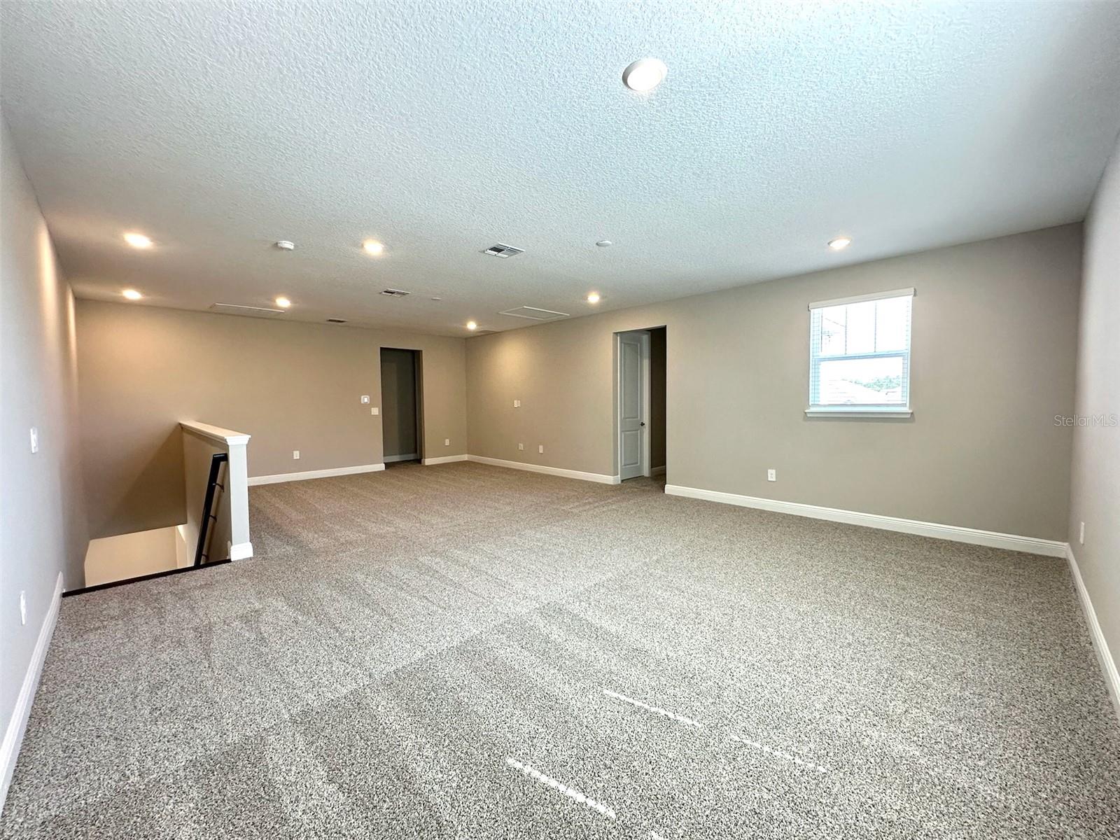 2133 DIVOT DR, DAYTONA BEACH, FL, 32124