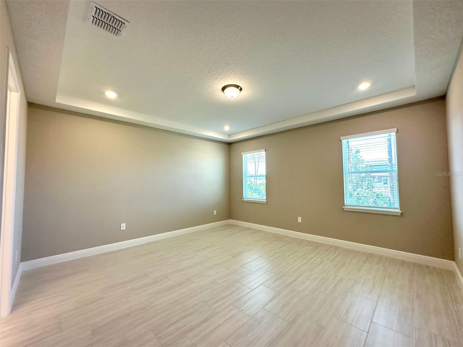 2133 DIVOT DR, DAYTONA BEACH, FL, 32124