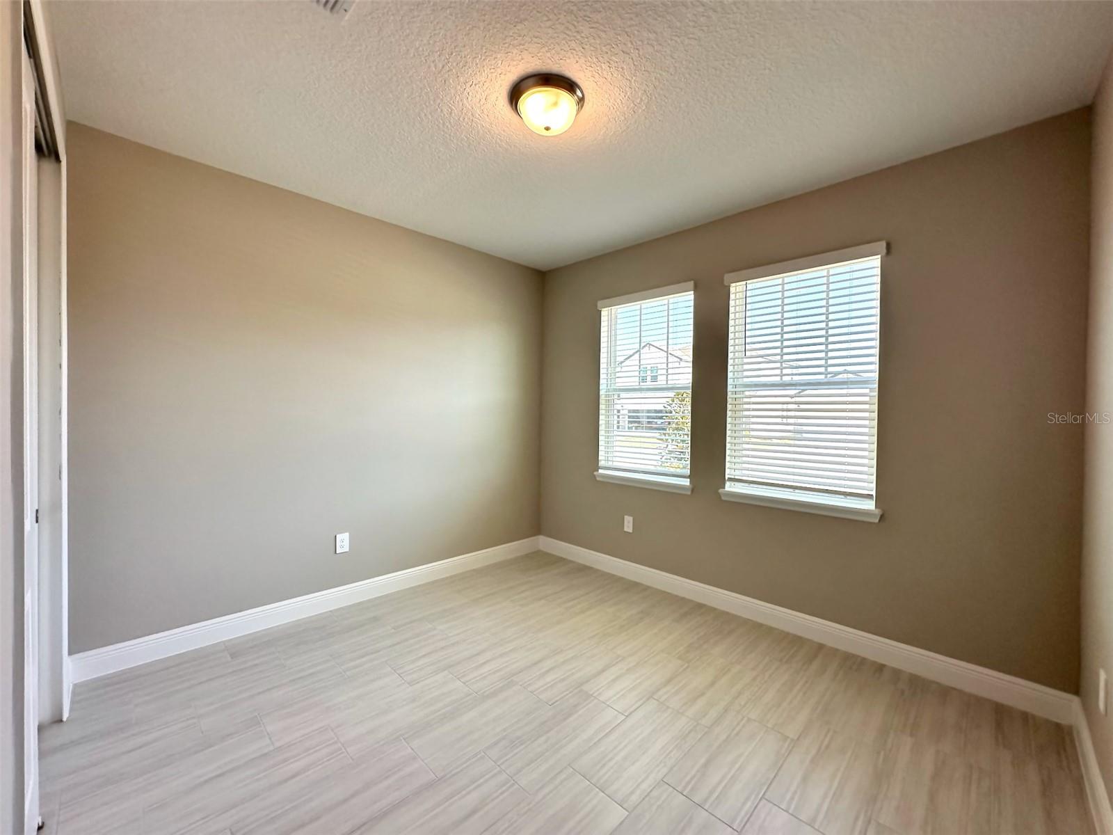 2133 DIVOT DR, DAYTONA BEACH, FL, 32124