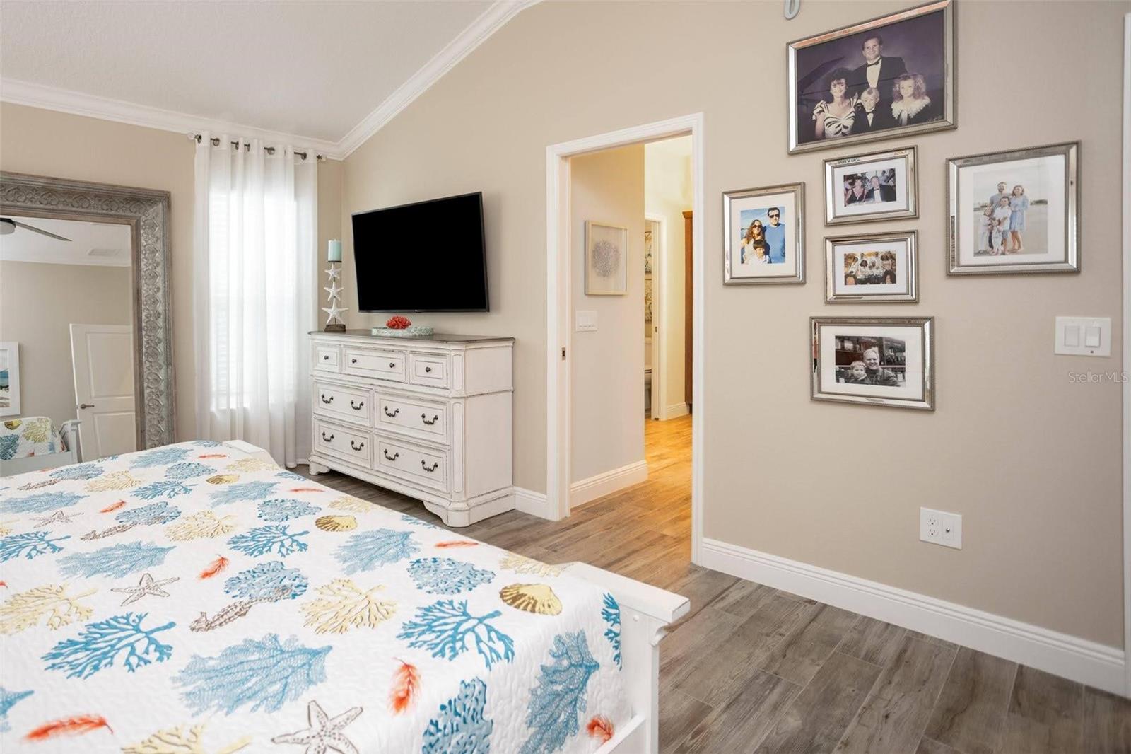 5896 BARCLAY CT, THE VILLAGES, FL, 32163