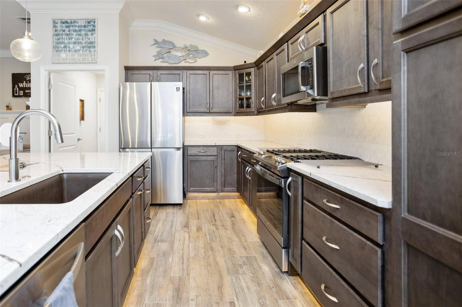 5896 BARCLAY CT, THE VILLAGES, FL, 32163