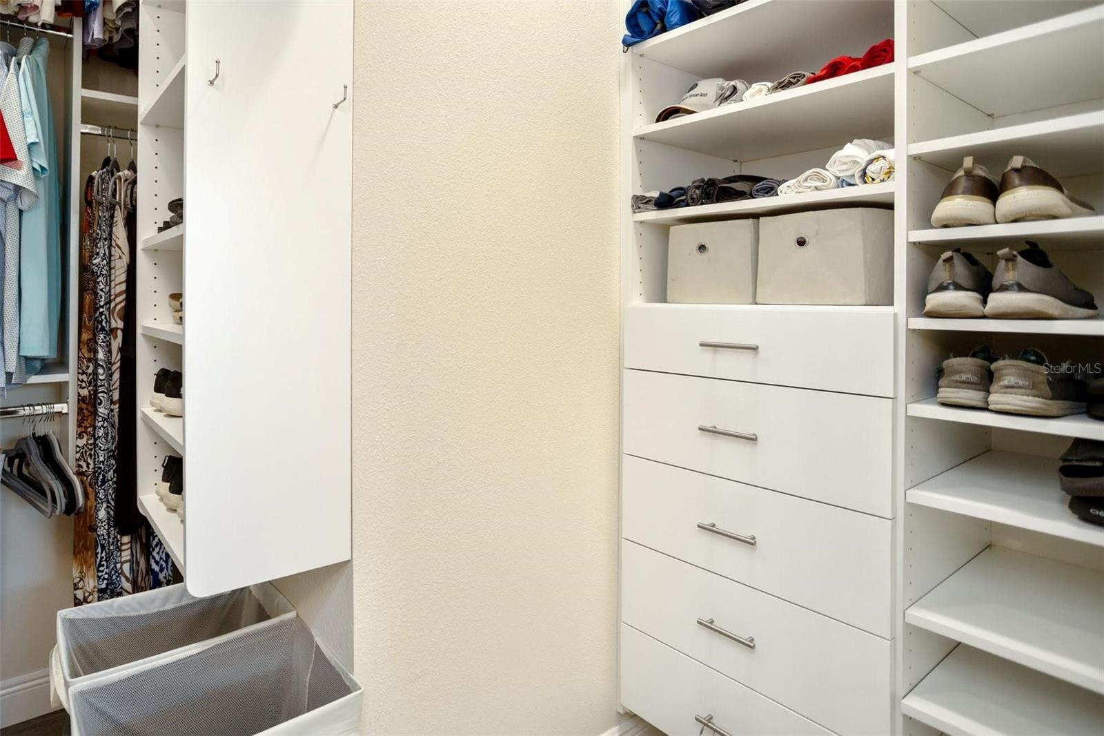 5896 BARCLAY CT, THE VILLAGES, FL, 32163