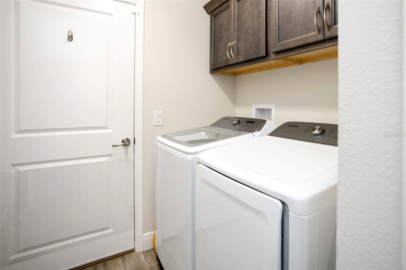 5896 BARCLAY CT, THE VILLAGES, FL, 32163