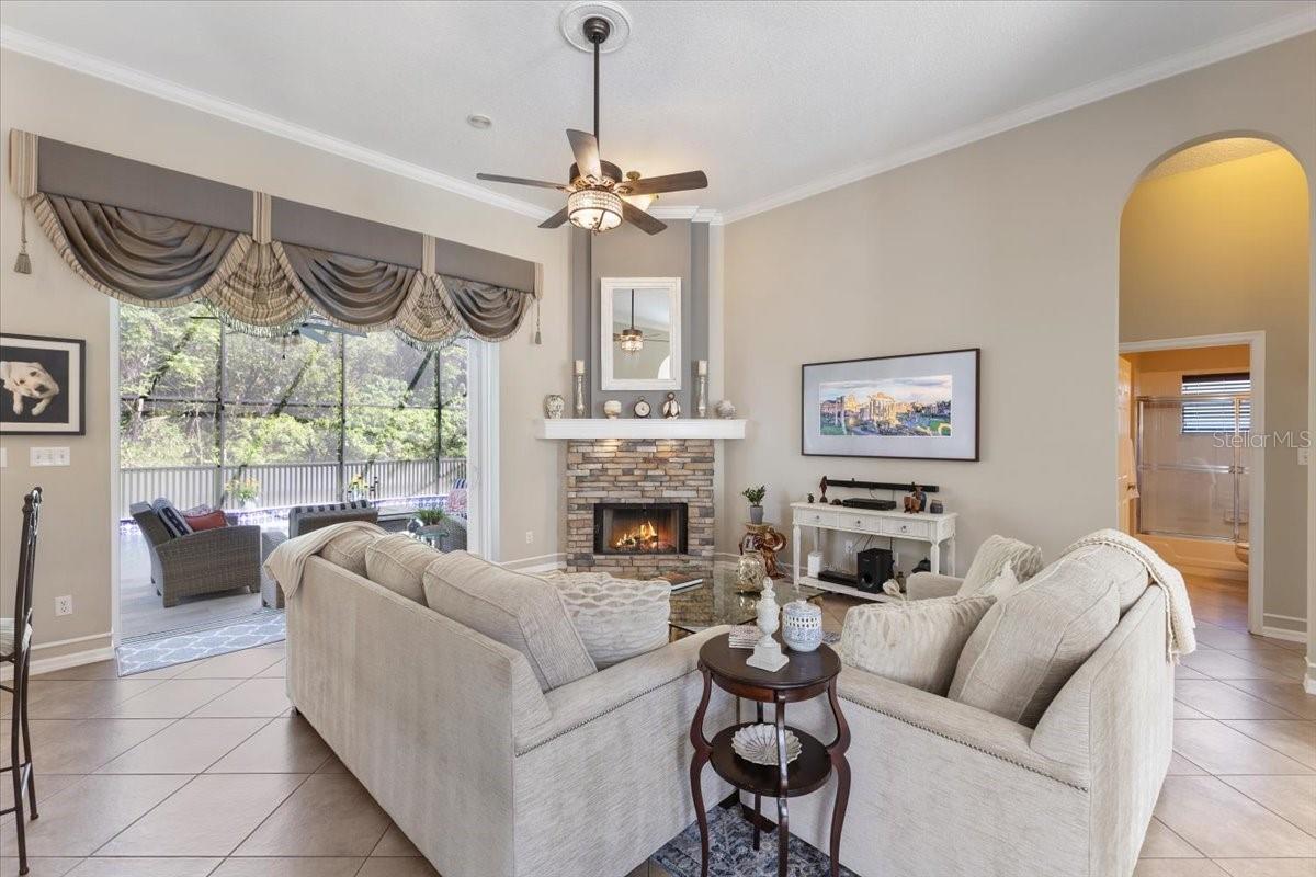 1137 PALM COVE DR, ORLANDO, FL, 32835