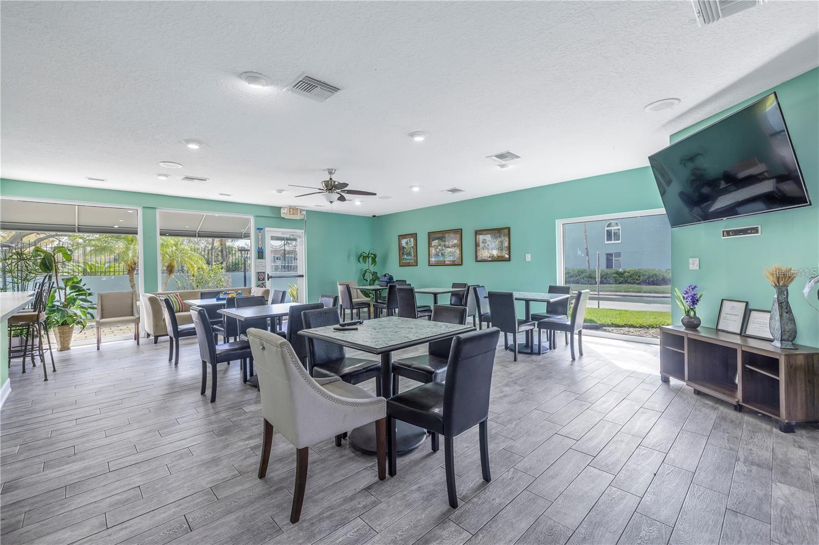 384 115TH AVE N #1, ST PETERSBURG, FL, 33716